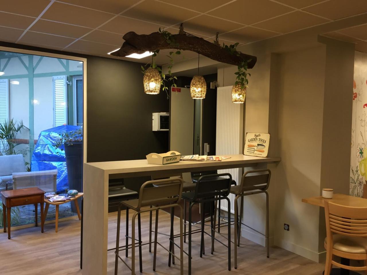 Garden Apparts Rennes Centre Gare Eksteriør bilde